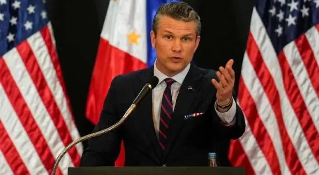 وزير الحرب الأمريكي يفاجئ الجميع ويثني على الحوثيين