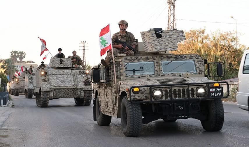 الجيش اللبناني يعزز انتشاره في مناطق الجنوب عقب الإعلان عن اتفاق وقف إطلاق النار مع الاحتلال الإسرائيلي