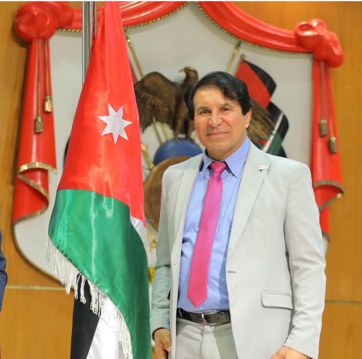 النقابة العامة للعاملين بالبترول والكيماويات: علم الأردن عنوان العز والسيادة