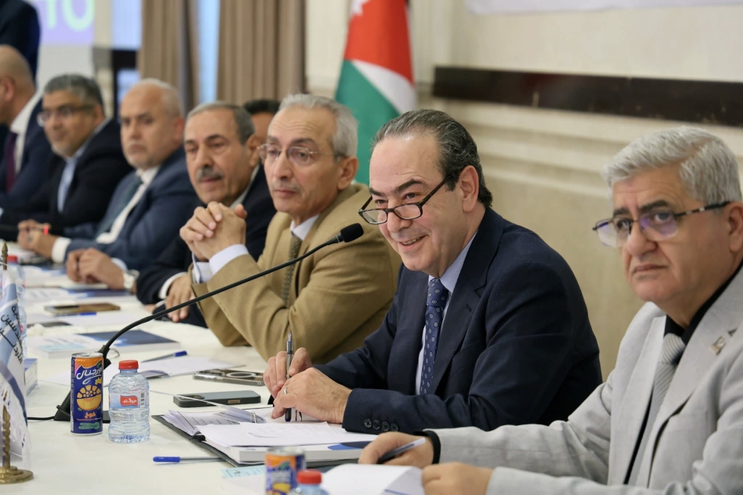 مركزية المهندسين تصادق على التقرير السنوي للنقابة