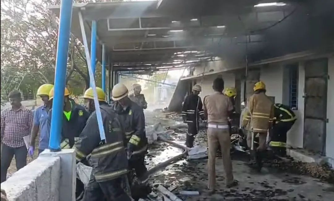 مصرع 23 عاملا وإصابة العديد في انفجار مصنع للألعاب النارية في الهند