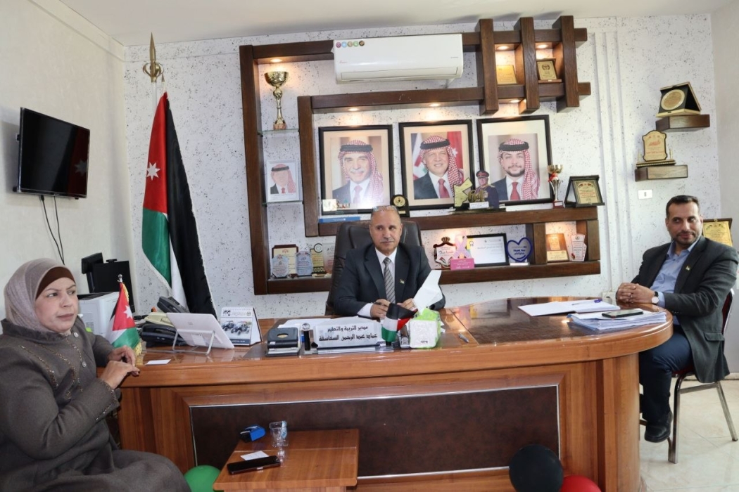 السفاسفة يتراس اجتماعًا لرؤساء الأقسام في تربية البادية الجنوبية