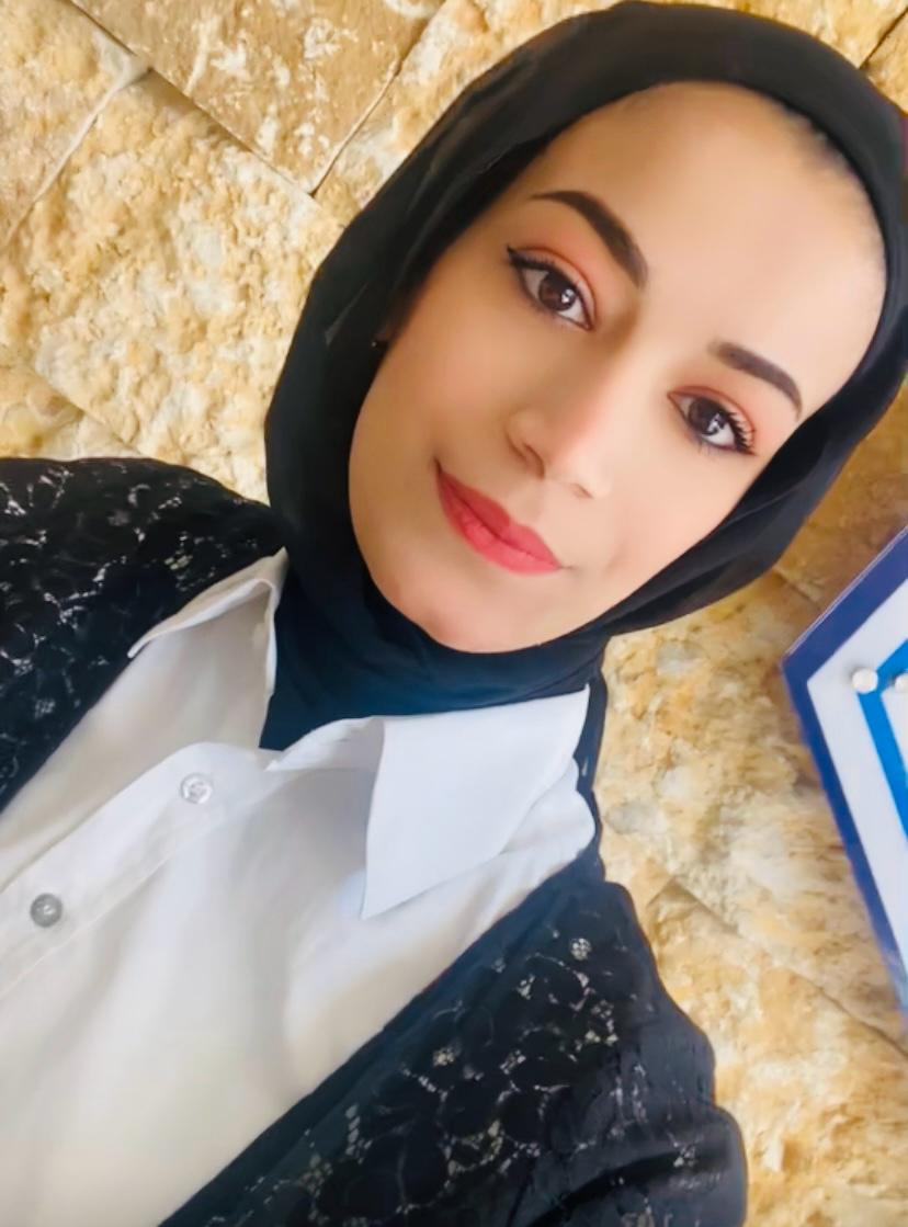 اماني شرف تكتب المسؤولية القانونية عن إعادة النشر (الشير)