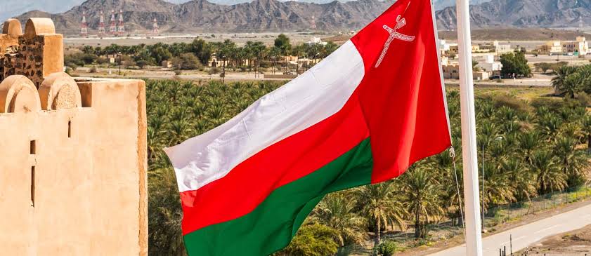 سلطنةُ عُمان تُدين أي أعمالٍ تستهدف أمنَ واستقرارَ الإمارات