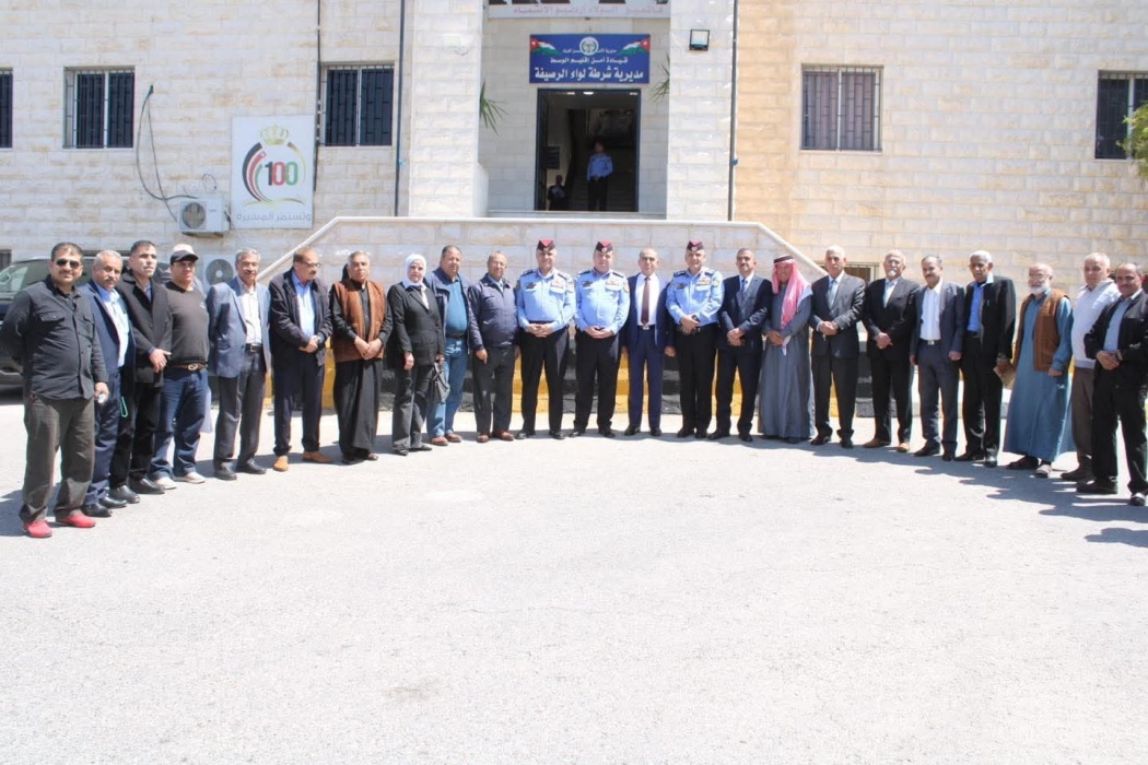 قائد أمن إقليم الوسط يلتقي عدداً من المتقاعدين العسكريين