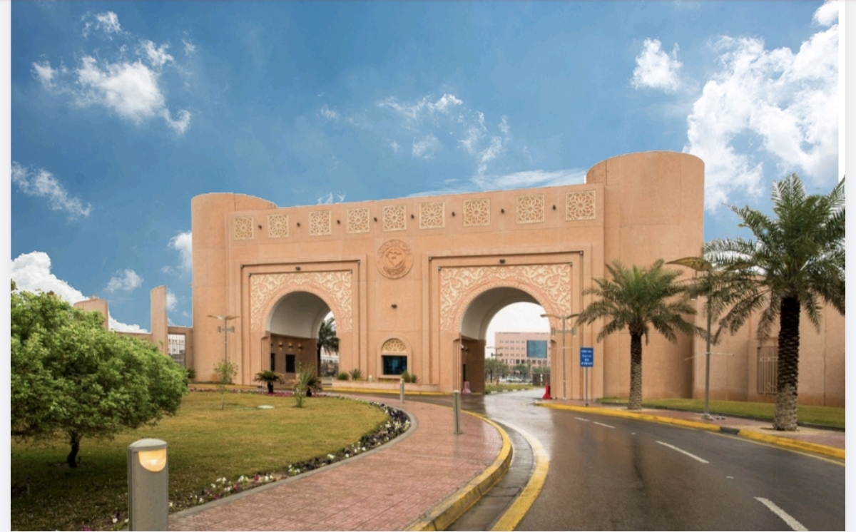 جامعة الملك فيصل تنظم ملتقى “الاستدامة اللغوية: بناء الوعي وتعزيز الهوية”