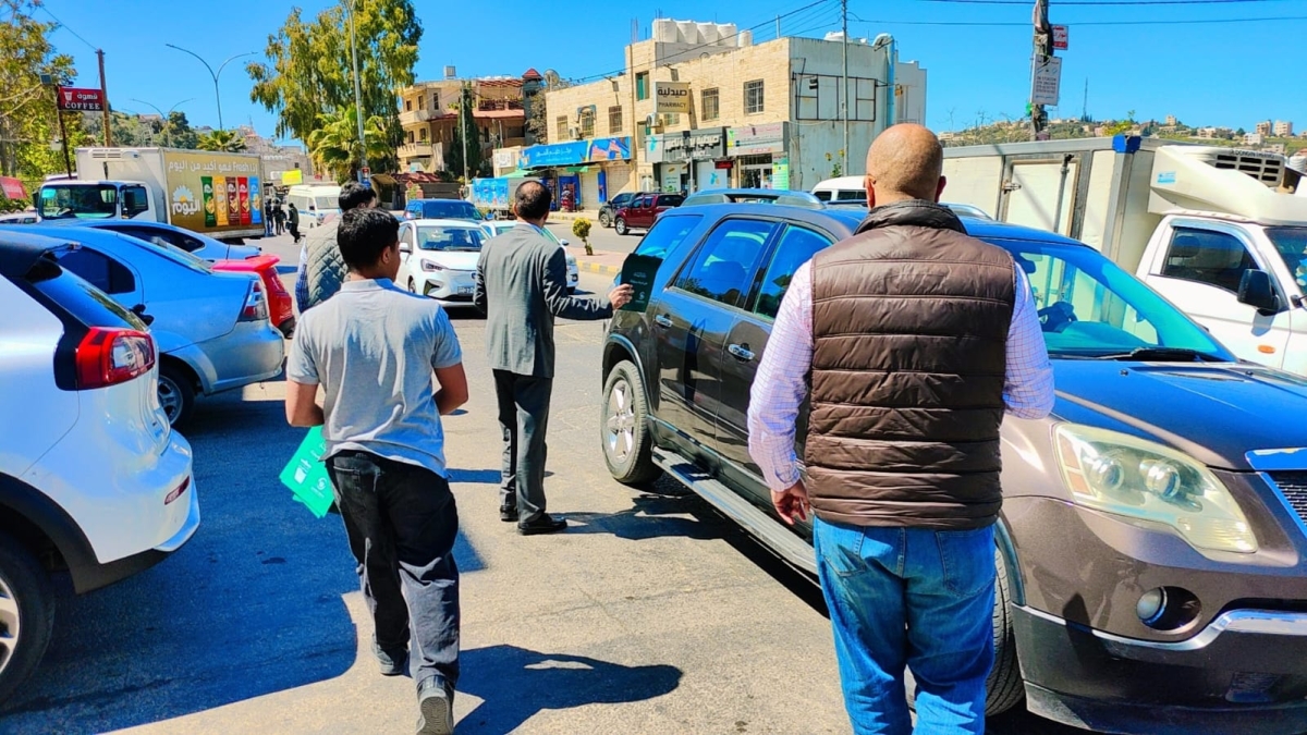 مركز شباب وشابات ناعور ينظم حملة بيئية توعوية بعنوان “كيسك بسيارتك”