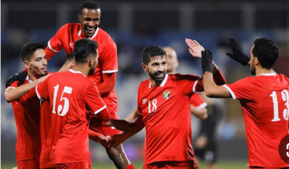 فريقا مدارس الخضر و الإنجليزية يتأهلان لنهائي الكأس تحت سن 15