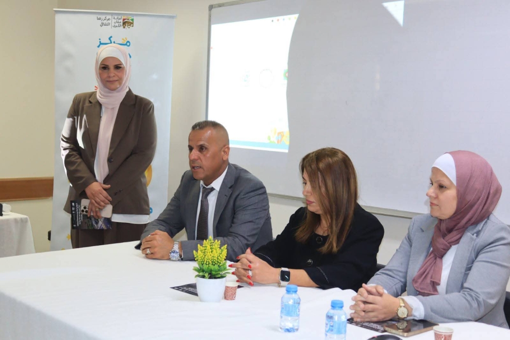 الهديرس يفتتح أعمال مبادرة شوارع آمنة ومستدامة لأطفالنا في مدرسة أم السماق الشمالي الثانوية المختلطة.