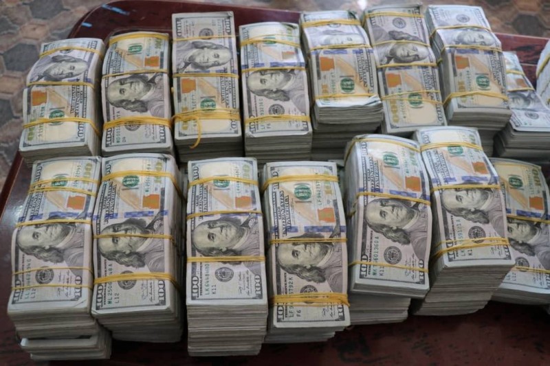 البنك الأوروبي للتنمية : وافقنا على تقديم 475 مليون دولار لـ الناقل الوطني