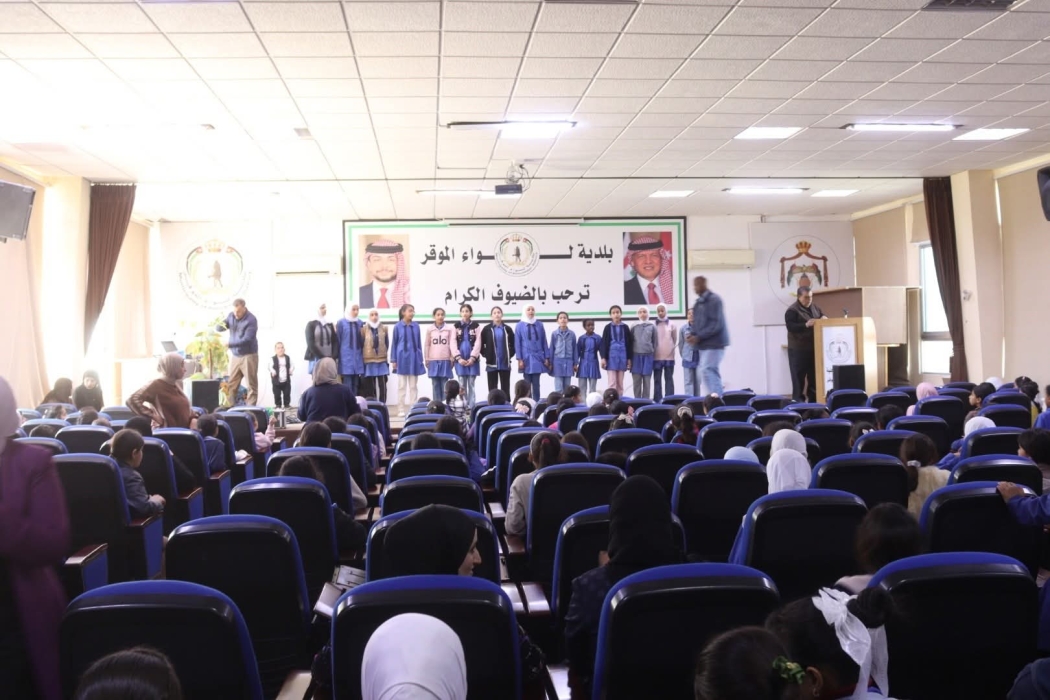 عرض مسرحي “خاتم الأمنيات” يعزز الحراك الثقافي في لواء الموقر...صور