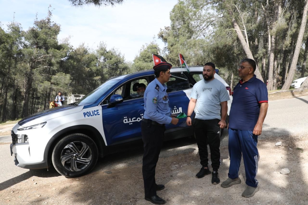 الأمن العام يواصل حملاته البيئية في محافظات المملكة...صور