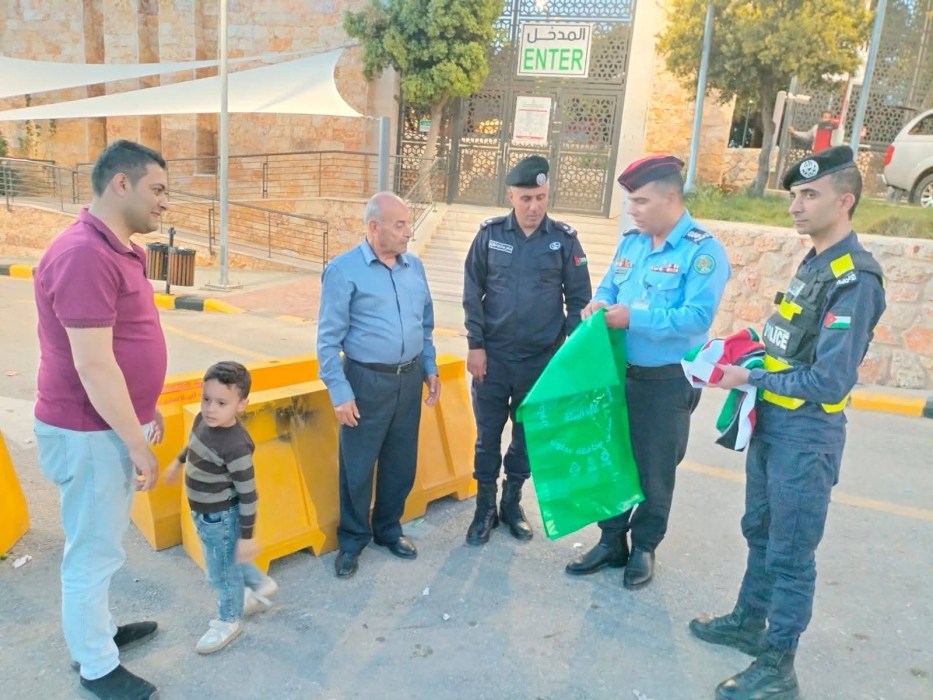 الأمن العام في إقليم الشمال ينفذ حملات بيئية توعوية للحد من رمي النفايات عشوائيًا