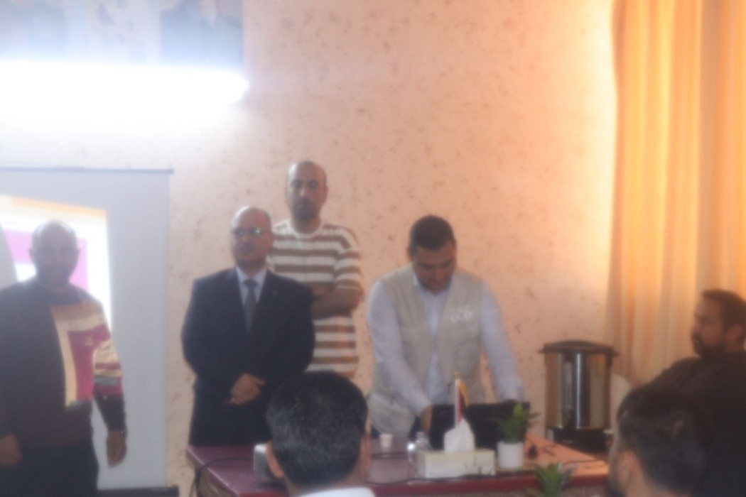 مدير تربية البادية الجنوبية  يفتتح ورشة تعريفية بمنصة ( نحن )