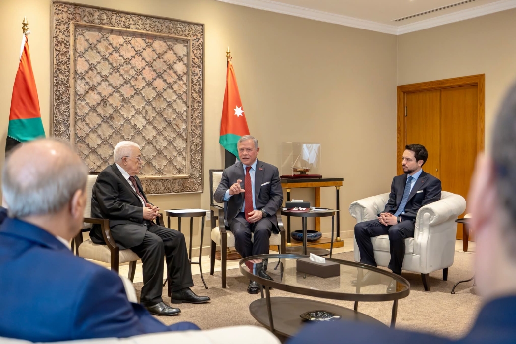 الملك والرئيس الفلسطيني يبحثان مجمل الأوضاع في الأراضي الفلسطينية