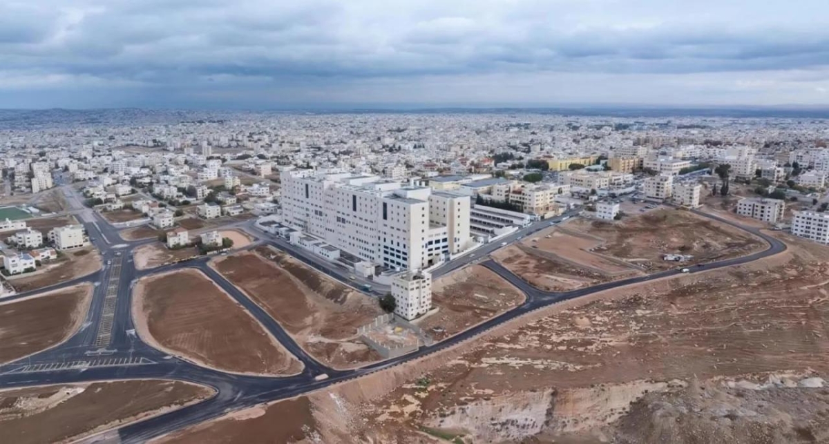 تحديد مواقع خطوط النقل لخدمة المجمع الطبي بإربد