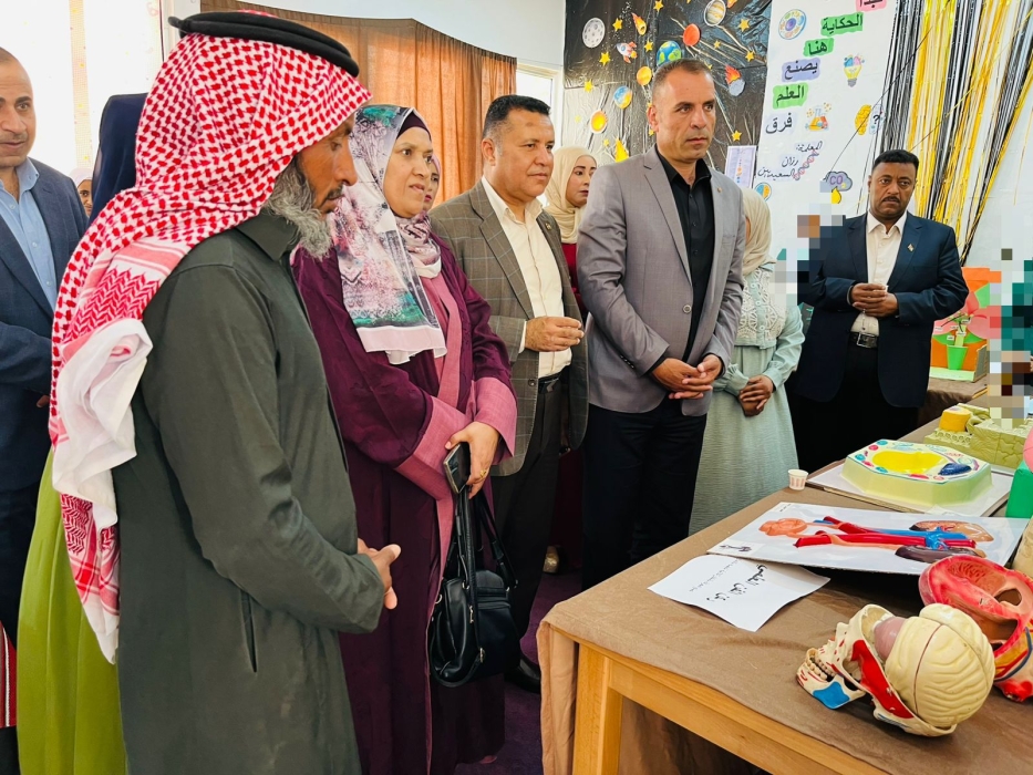 الطراونة يفتتح معرض العلوم من الصفر حتى الإبداع