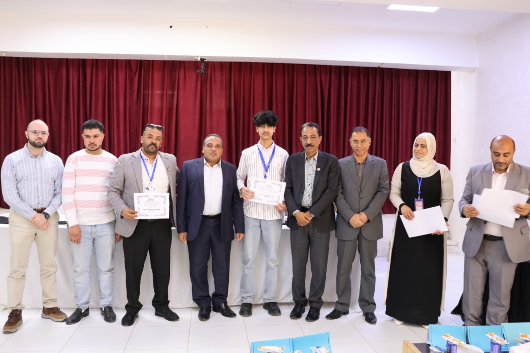 متصرف الموقر يرعى انطلاق أولى جلسات نادي جسور الحوار الطلابي لمدرسة الموقر الثانوية الشاملة
