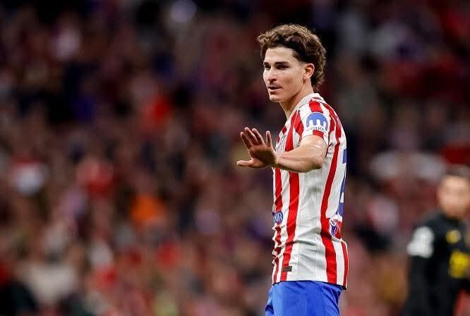 الفاريز يتخطى رقم ميسي في دوري الابطال