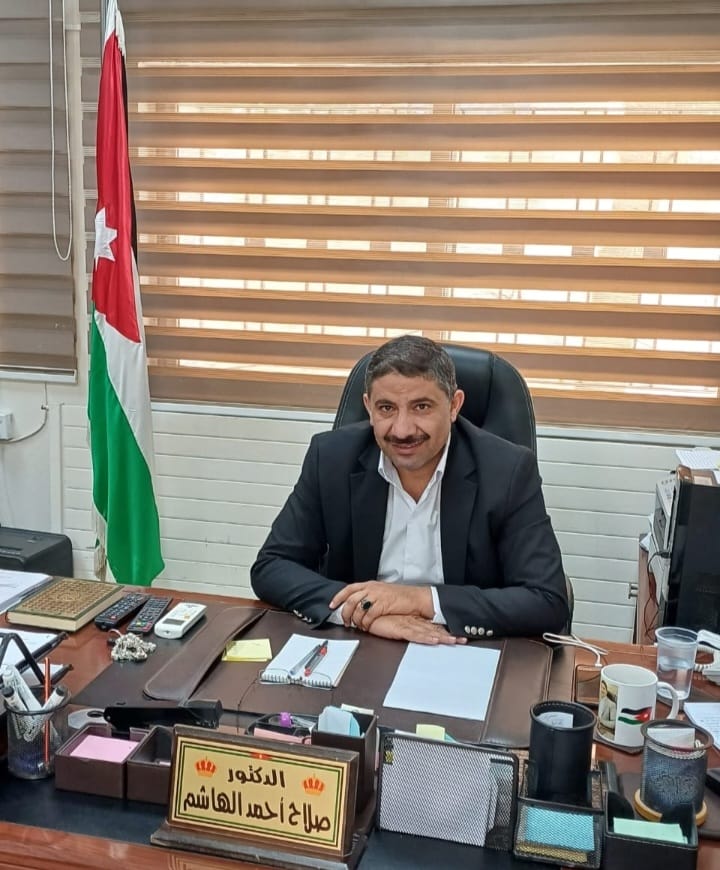 الهاشم  بني حميدة يهنئون الدكتور صلاح الهاشم بإلحاقه بمستشارية العشائر  الديوان الملكي