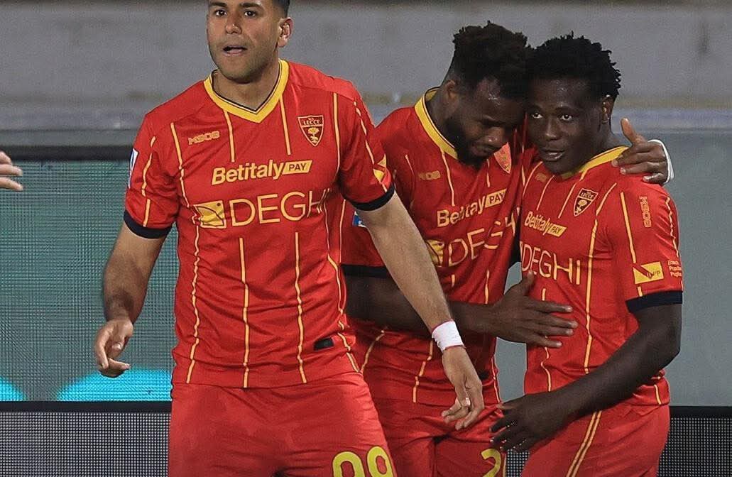 الدوري الايطالي: بيزا يسقط على يد ليتشي ويهبط للسيري B