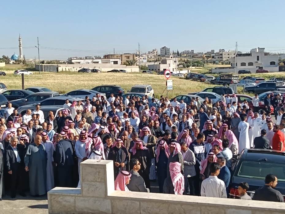 خضر الصاروم الخضير يشكر المهنئين بحفل خطبة نجله نواف ويثمن حضور الأهل والأصدقاء