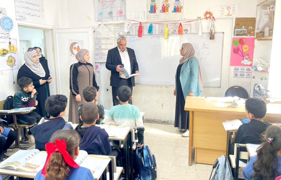 جويعد: وجود بيئة تعليمية سليمة أساس نجاح العملية التعليمية