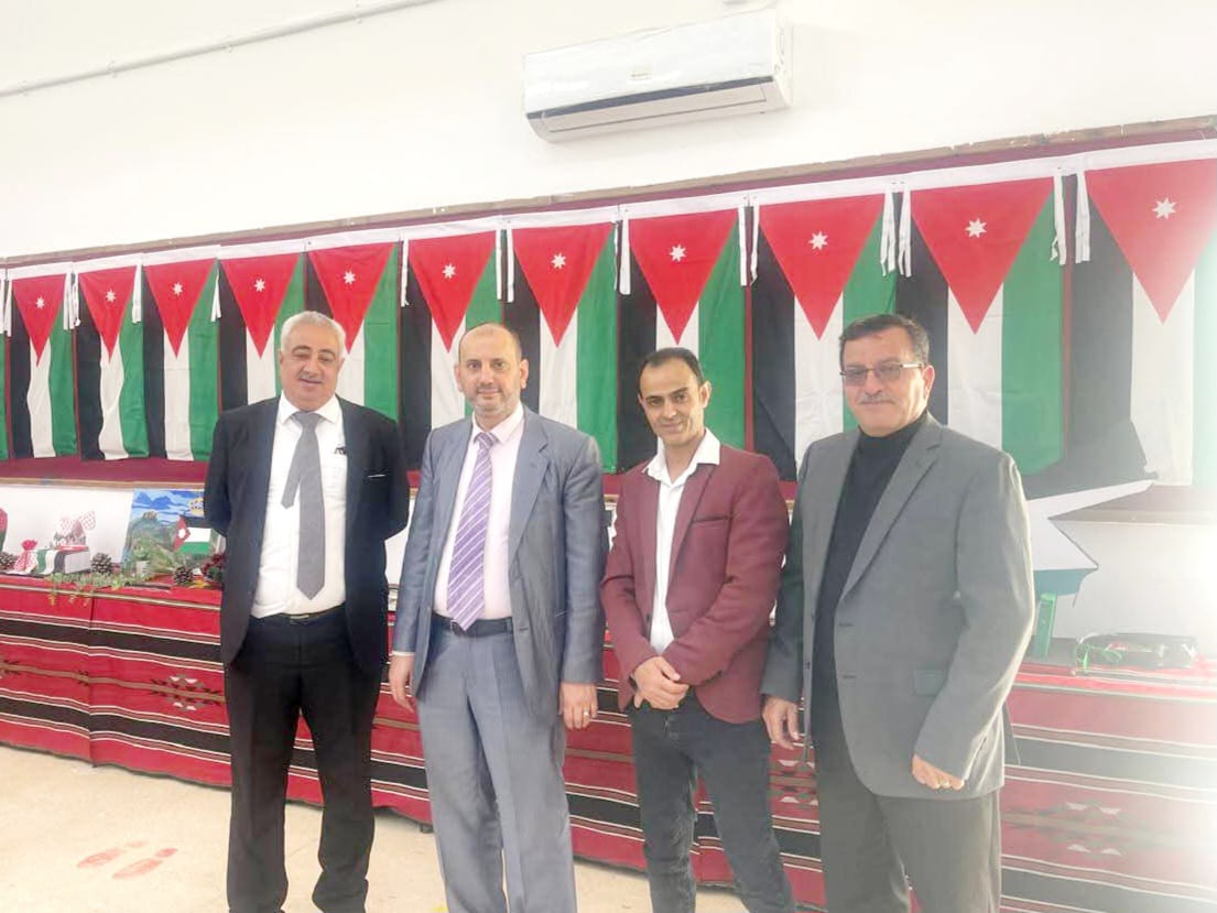 جويعد يتابع مناقشة التشكيلات المدرسية