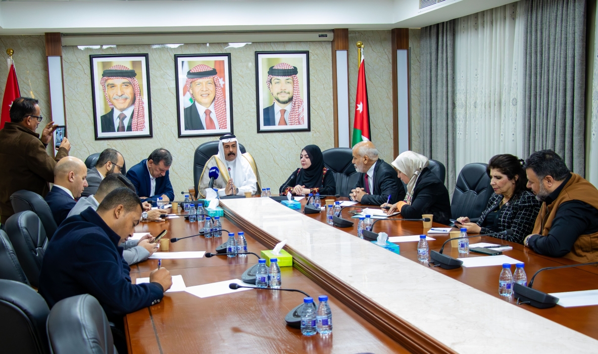 النقل النيابية تكثف جهودها لتنظيم قطاع النقل وتعزيز كفاءة الخدمات في المملكة