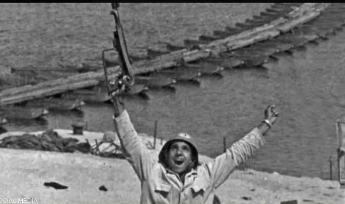 رحيل صاحب اللقطة الأشهر لعبور الجيش المصري خط بارليف