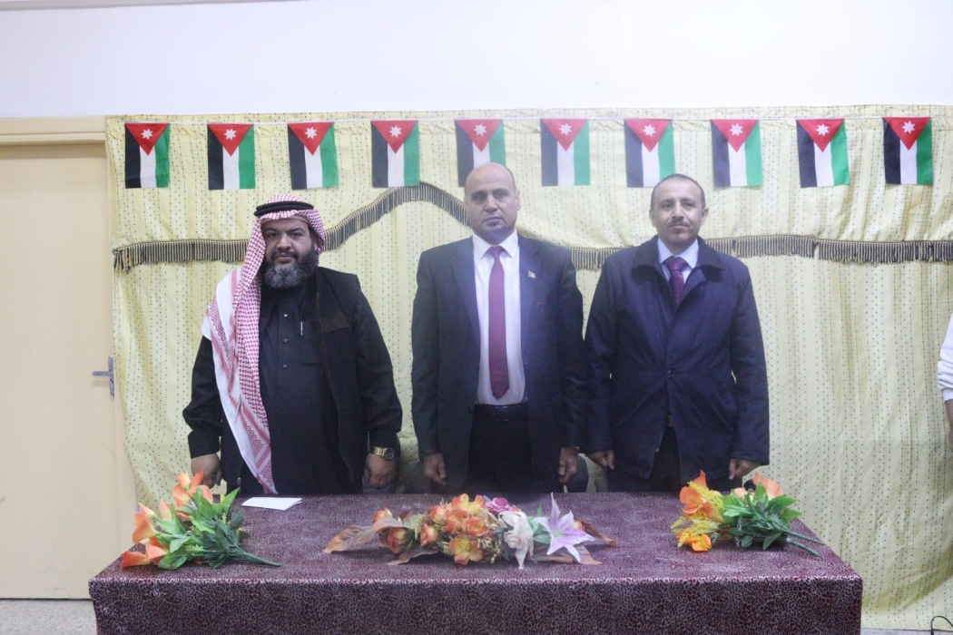 النعيمات يرعى حفل تكريم الاوائل في مدرسة الشوبك الثانوية للبنين