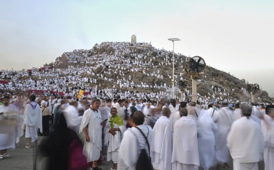 التنفيذ القضائي يدعو الحجّاج للتحقق من أوضاعهم القانونية قبل المغادرة