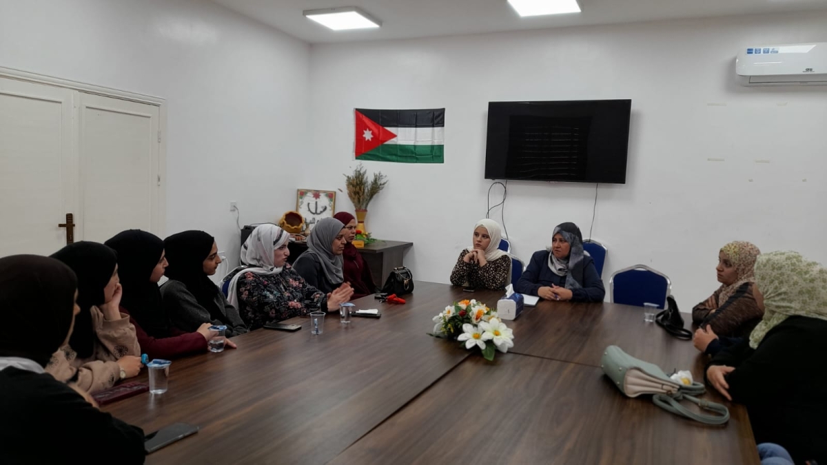 جلسة تشاورية شبابية ضمن المشاورات الوطنية لبناء الاستراتيجية الوطنية للشباب 2026–2030 في مركزي شباب وشابات عجلون وشباب وشابات الهاشمية