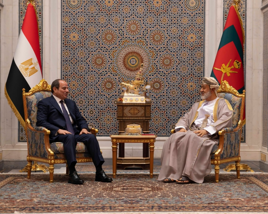 سلطان عمان والرئيس المصري يبحثان عددا من القضايا التي تشهدها المنطقة