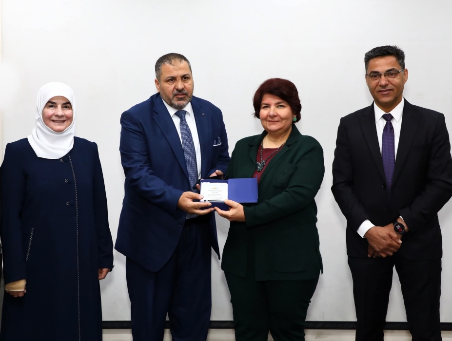 الشريفة نوفة بنت ناصر ترعى انطلاق المؤتمر البيئي العاشر للمدارس الرقمية الأمريكية