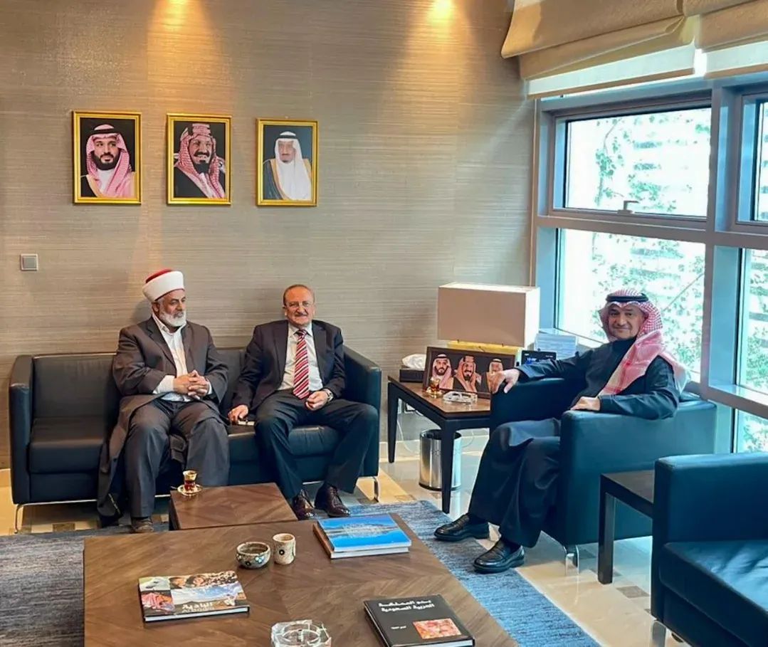 الشناق يبحث مع السفير السعودي سبل تعزيز التعاون المشترك