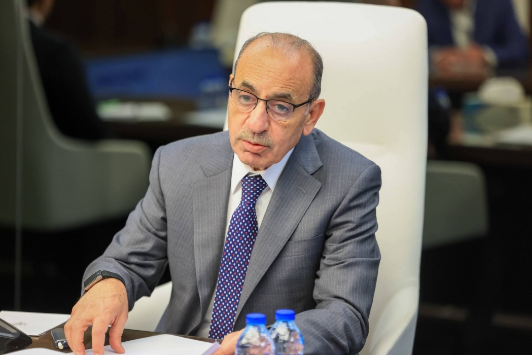 المصري يستعرض مسودة قانون الإدارة المحلية مع النواب المستقلين