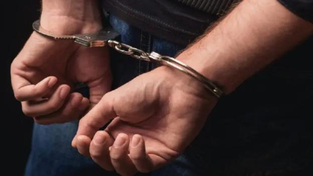 تفاصيل قضية هتك عرض أحداث من قبل شخص داخل منزله
