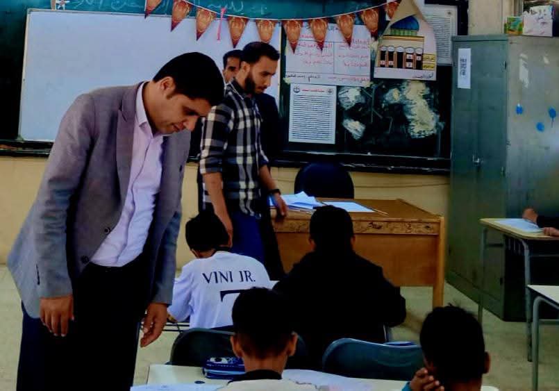 الشرفات يتابع الامتحان التقييمي ويؤكد أهمية توفير بيئة مناسبة للطلبة  في إطار المتابعة الميدانية