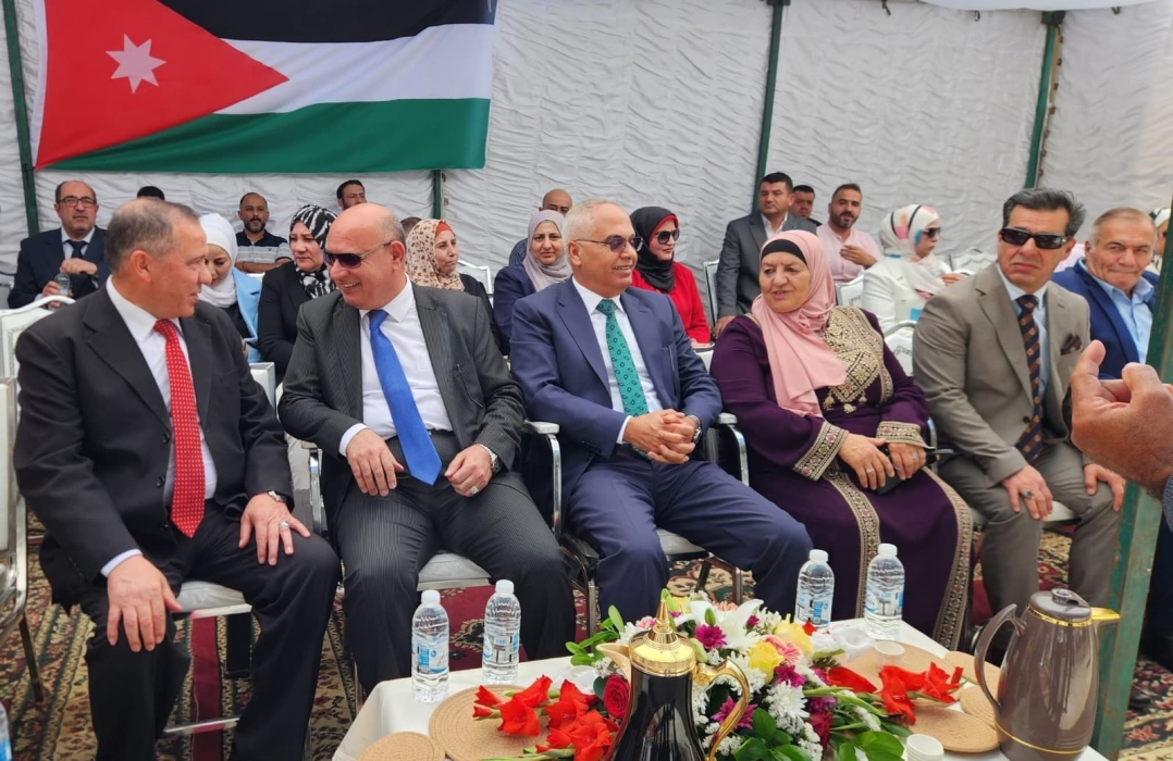 خريسات يفتتح مبنى مؤسسة الاقراض الزراعي بعد اعادة هيكلته وتحديثه في جرش...صور