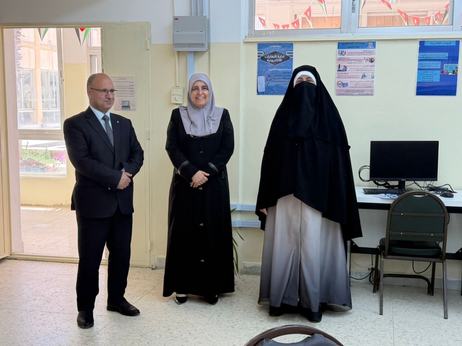 السفاسفة  في زيارة تفقدية لمدرسة معان المهنية لمتابعة دورة المناهج المطورة للمهارات الرقمية