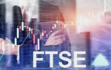 تراجع مؤشر فوتسي 100 البريطاني إلى أدنى مستوى منذ أكثر من شهر