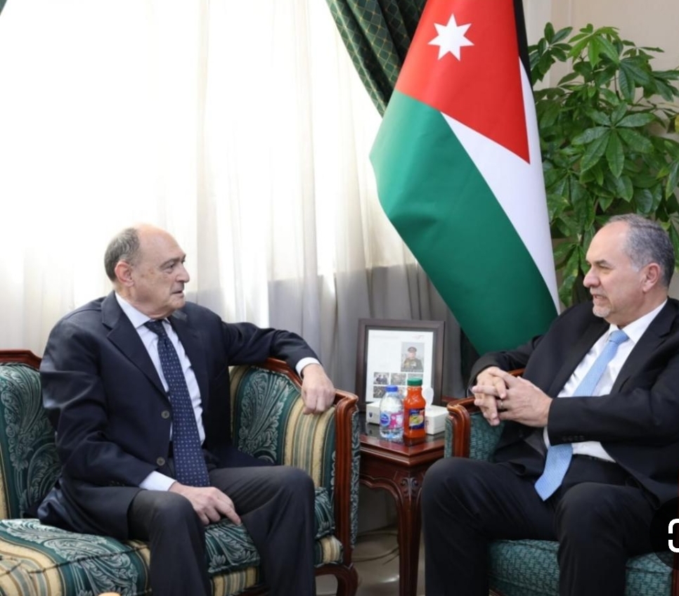 وزير العدل والسفير الإيطالي يبحثان تعزيز التعاون المشترك