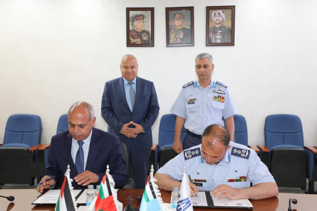 العمل والأردنية لأنظمة الطيران توقعان اتفاقية لإطلاق برنامج تدريب وتأهيل الكوادر الفنية في قطاع صيانة الطائرات