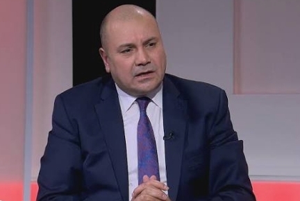 وزير الشؤون السياسية والبرلمانية: التحديث مشروع وطني مستمر
