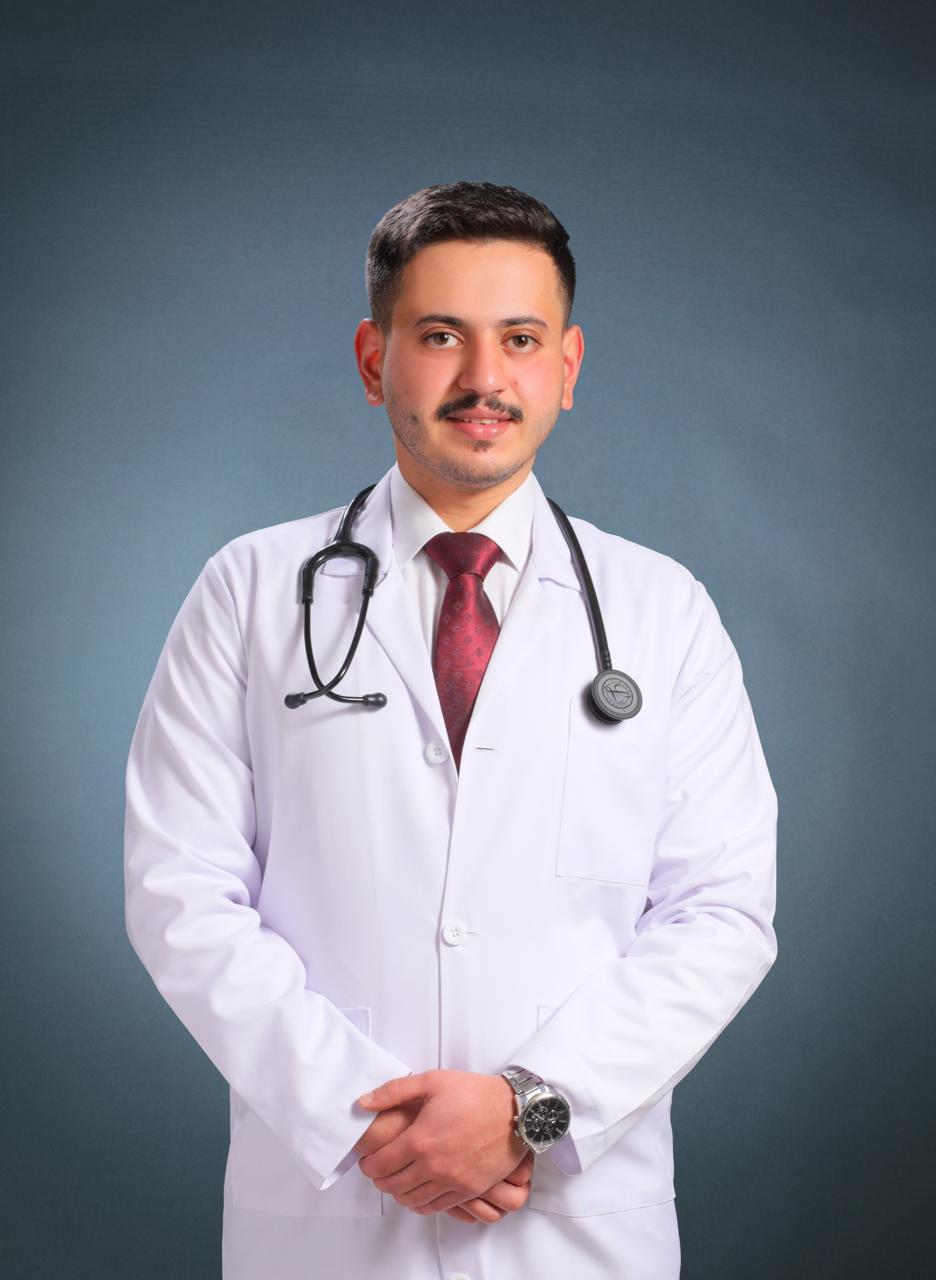 عشيرة الشرايعة تهنئ ابنها ثامر بحصوله على شهادة الدكتوراه