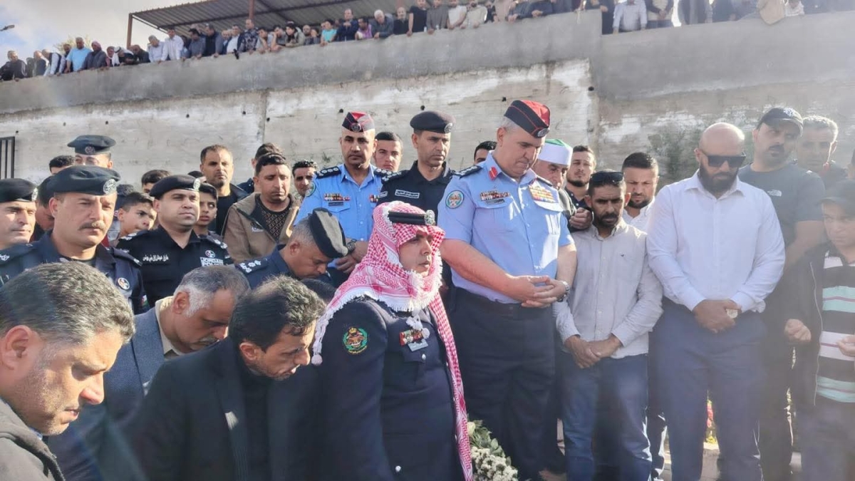 الأمن العام يُشارك بتشييع جثمان الملازم ثاني أحمد عبد العزيز علي الوادي