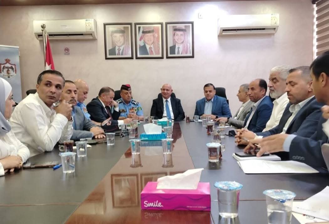اجتماع موسع في بلدية جرش لتكثيف الاستعدادات لمهرجان جرش في دورته الـ40  صور