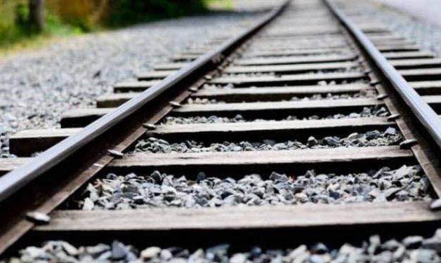 إقرار نظام معدل لنظام رخص ورسوم تقديم خدمات السكك الحديدية