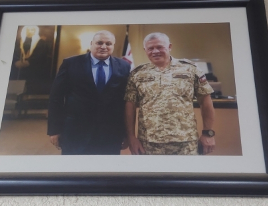 الملك والشوحة في لقطات صور  مميزة